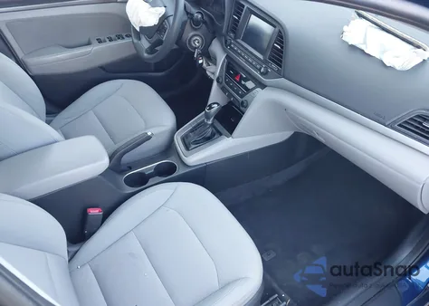 2017 Hyundai Elantra Se z USA, uszkodzony, nr VIN 5NPD84LF0HH084272